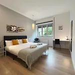 Stay U-Nique Apartments Sants